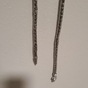 Chic Silver-Toned Necklace